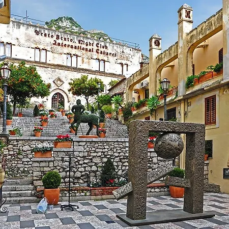 Nero D Avola * Giardini Naxos